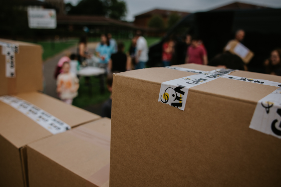 Packing boxes